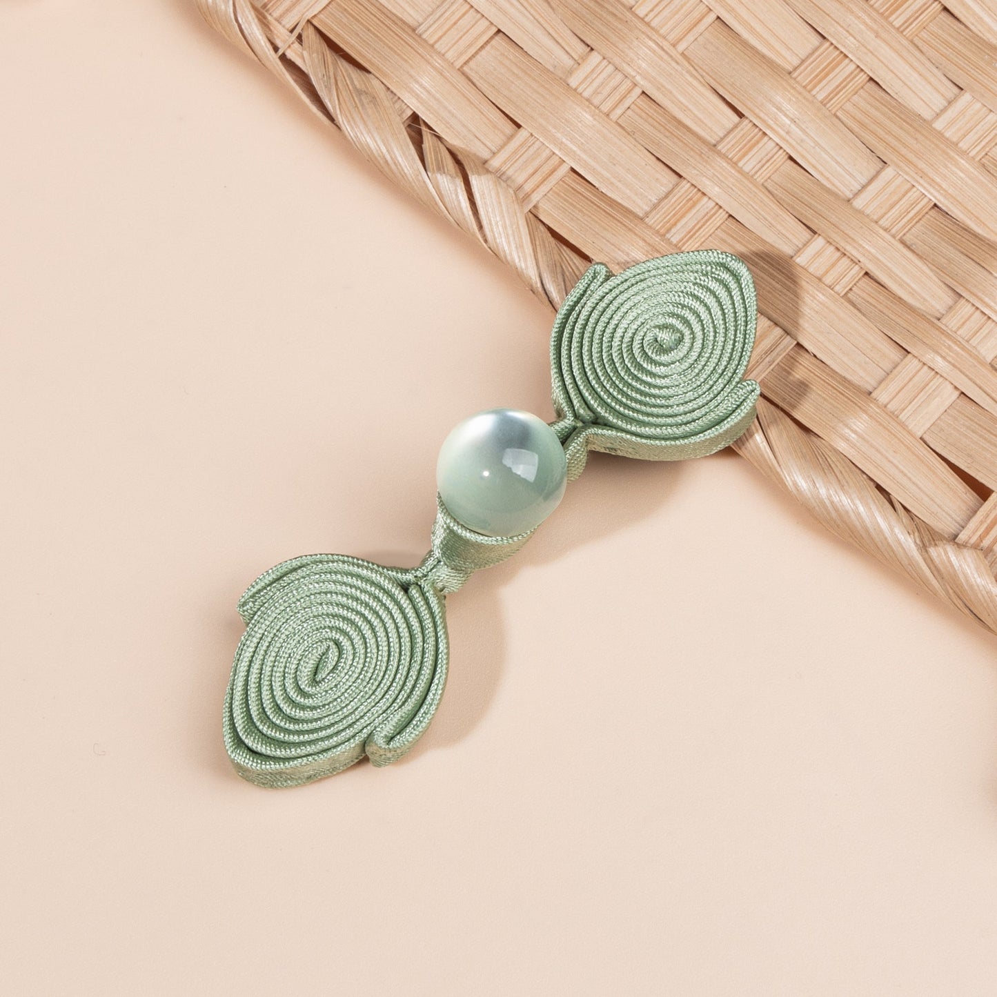 Fish Tail Spiral Knot Button with Bead - Lavender color, handmade decorative sew-on button